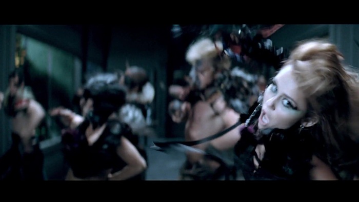 Miley Cyrus - Can&#39;t Be Tamed 642