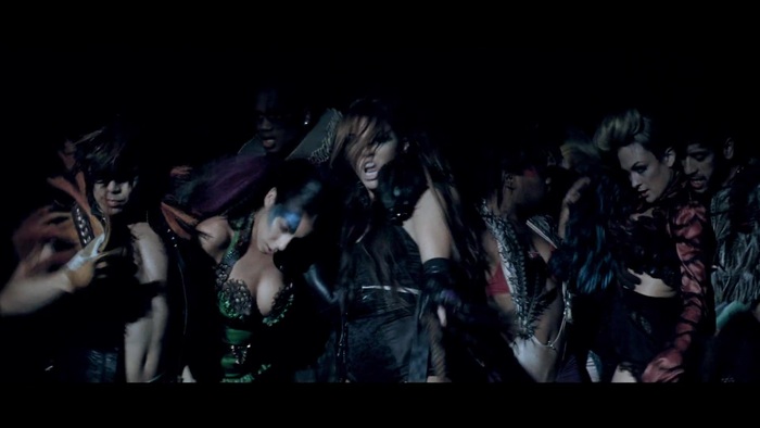 Miley Cyrus - Can&#39;t Be Tamed 646