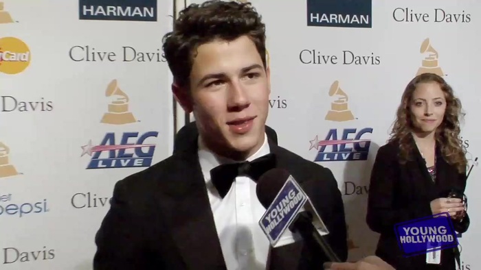 Nick Jonas. Miley Cyrus. Keri Hilson on their favorite GRAMMY artist 0139