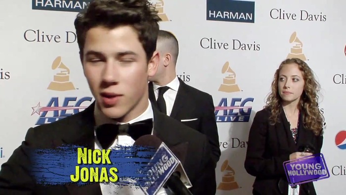 Nick Jonas. Miley Cyrus. Keri Hilson on their favorite GRAMMY artist 0154