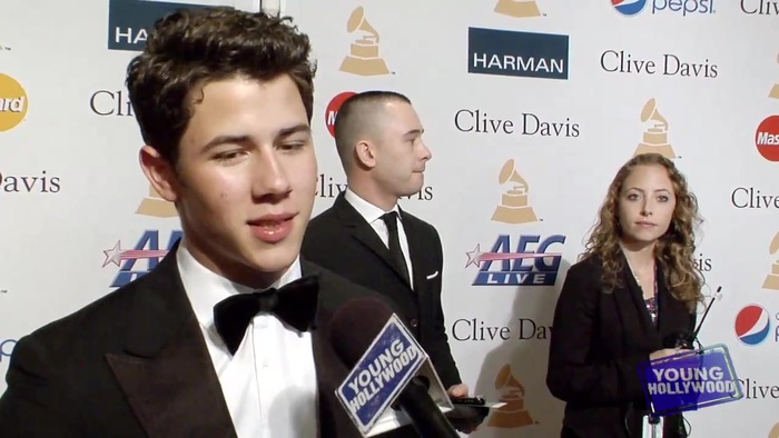 Nick Jonas. Miley Cyrus. Keri Hilson on their favorite GRAMMY artist 0174