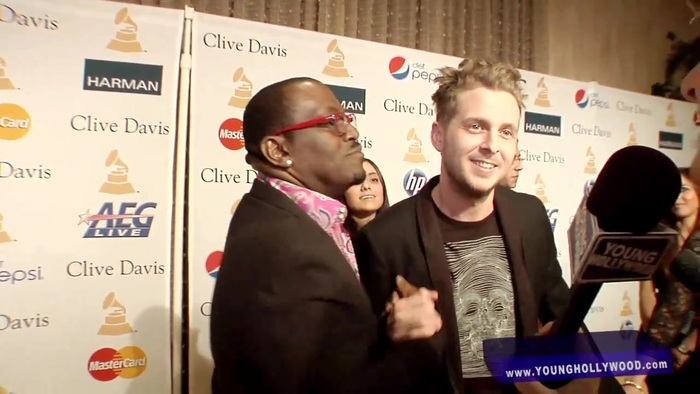 Nick Jonas. Miley Cyrus. Keri Hilson on their favorite GRAMMY artist 0326