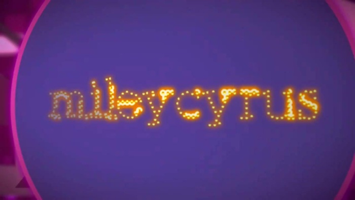 Miley Cyrus - Futebol #EuQueroSYM 024 - 0-0Miley Cyrus - Futebol
