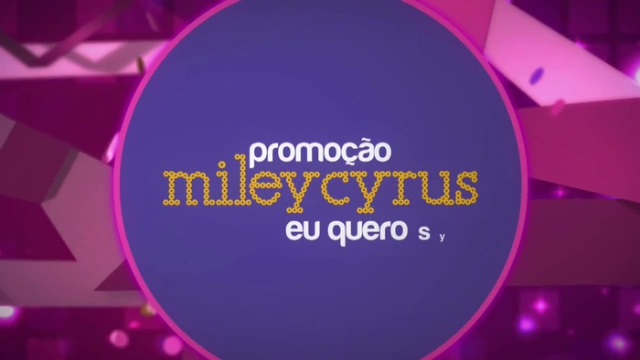Miley Cyrus - Futebol #EuQueroSYM 030
