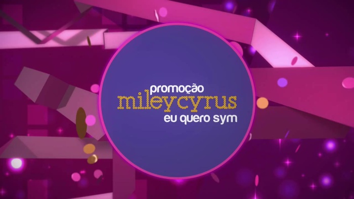 Miley Cyrus - Futebol #EuQueroSYM 035