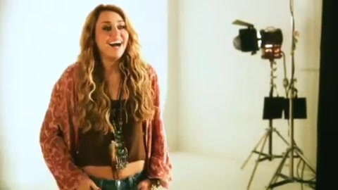 Miley Cyrus - Promoção #EuQueroSYM 037