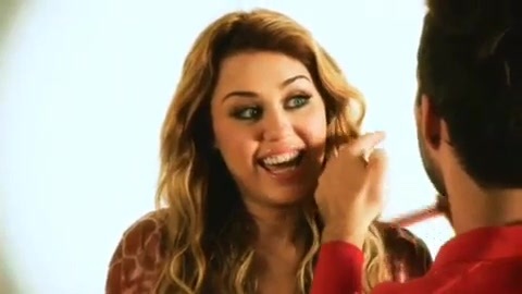 Miley Cyrus - Promoção #EuQueroSYM 045