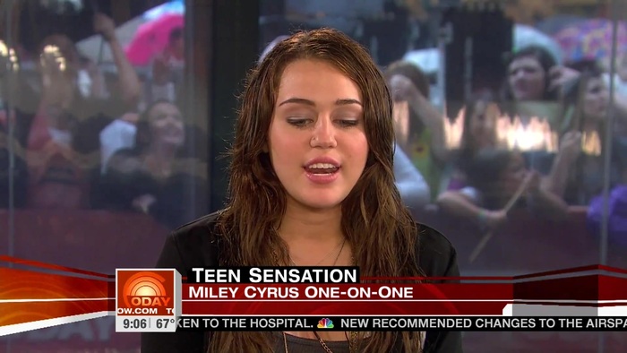 Miley Cyrus . HD 1080ip -  Interview   .live Today Show.HD 0238