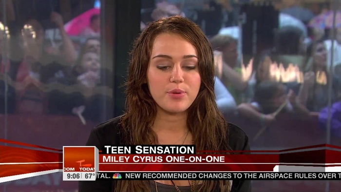 Miley Cyrus . HD 1080ip -  Interview   .live Today Show.HD 0243