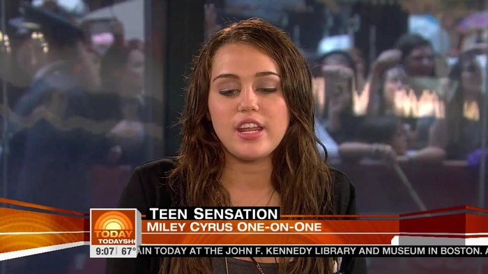 Miley Cyrus . HD 1080ip -  Interview   .live Today Show.HD 0296