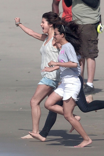 Selena+Gomez+Selena+Gomez+Films+Music+Video+89Q7hqBuWgbl - selena gomez