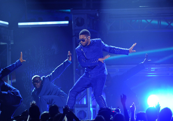 Usher+53rd+Annual+GRAMMY+Awards+Show+17nmUv6GXO8l
