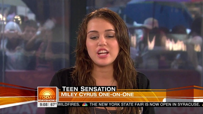 Miley Cyrus . HD 1080ip -  Interview   .live Today Show.HD 0589