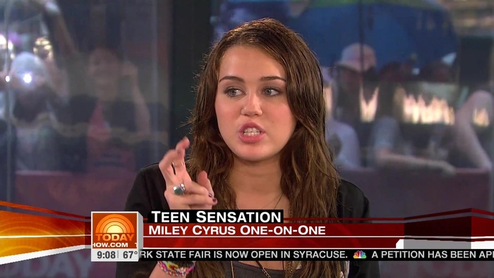 Miley Cyrus . HD 1080ip -  Interview   .live Today Show.HD 0597
