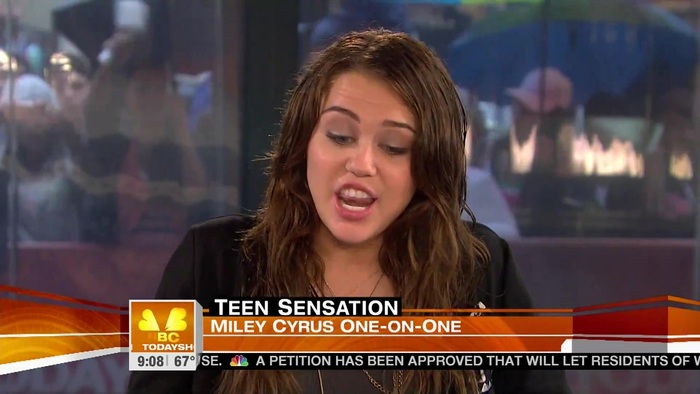 Miley Cyrus . HD 1080ip -  Interview   .live Today Show.HD 0608