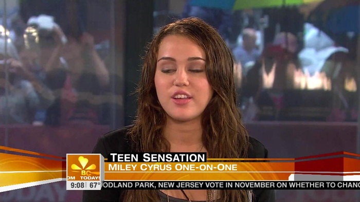 Miley Cyrus . HD 1080ip -  Interview   .live Today Show.HD 0629