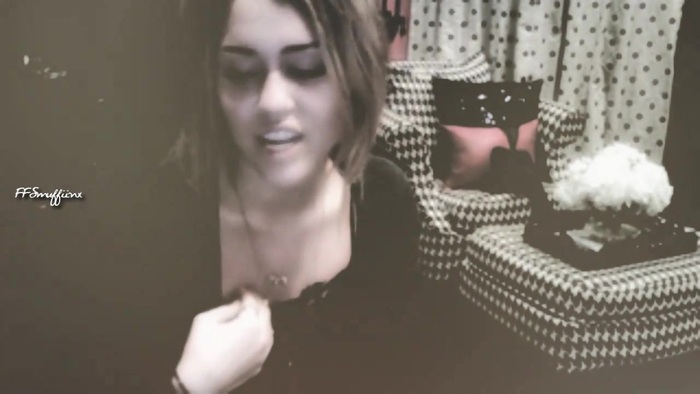 Miley Cyrus {♥} I Am Beautiful 050
