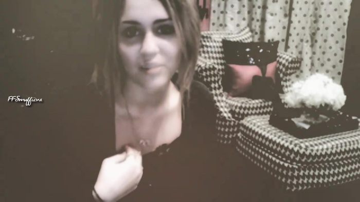Miley Cyrus {♥} I Am Beautiful 052