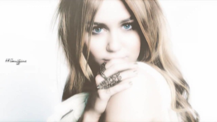 Miley Cyrus {♥} I Am Beautiful 060