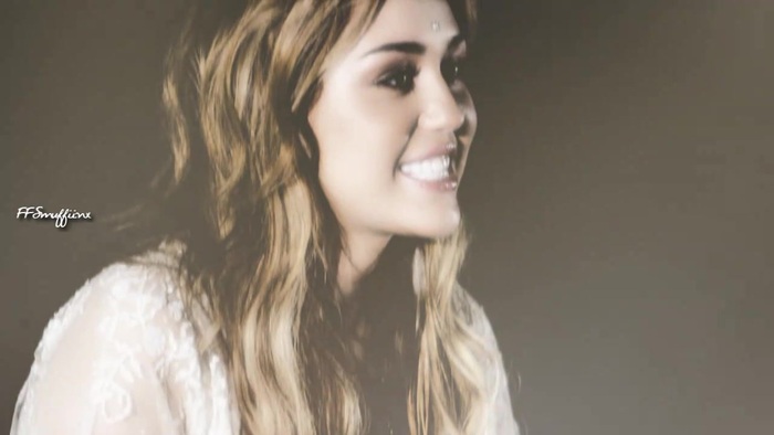 Miley Cyrus {♥} I Am Beautiful 090 - 0-0Miley Cyrus I Am Beautiful
