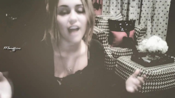 Miley Cyrus {♥} I Am Beautiful 127