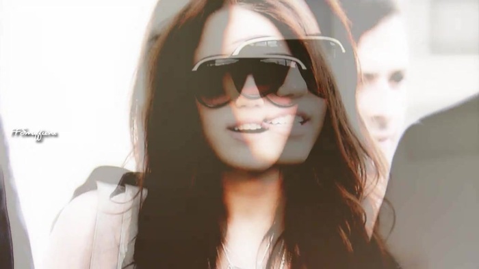 Miley Cyrus {♥} I Am Beautiful 150