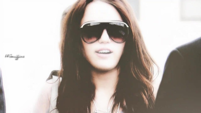 Miley Cyrus {♥} I Am Beautiful 151