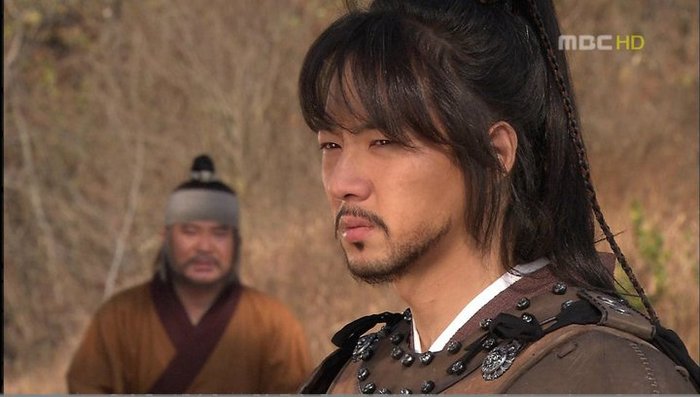 155825_162743857100340_158968717477854_297690_1176988_n - q---jumong si oameni lui de incredere---q