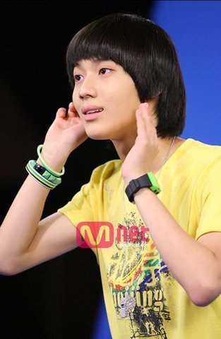 s640x480 (7) - SHINee