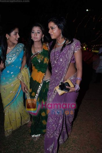 normal_Parul Chauhan, Sara Khan at Behenein serial promotional event with sangeet of character Purva
