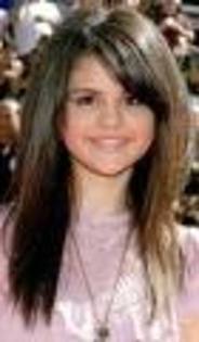 r - selena gomez hairstyle