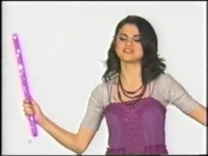 19173620_AWYTKNKFK - Selena Gomez