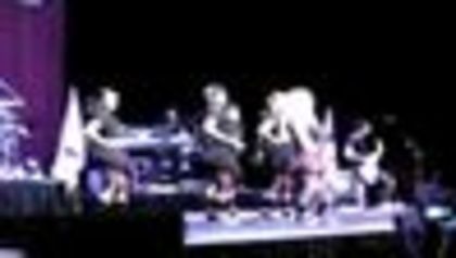 thumb_Avril_Lavigne_-_Hong_Kong_-_066
