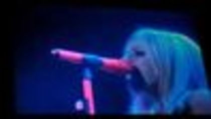 thumb_Avril_Lavigne_-_Hong_Kong_-_090