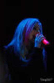 thumb_Avril_Lavigne_-_Hong_Kong_-_106