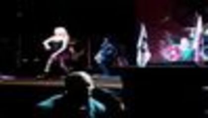 thumb_Avril_Lavigne_-_Hong_Kong_-_158