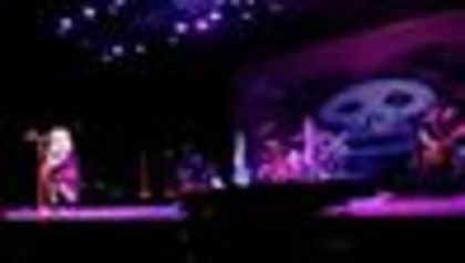 thumb_Avril_Lavigne_-_Hong_Kong_-_162