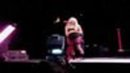 thumb_Avril_Lavigne_-_Hong_Kong_-_188 - Live Performances 2007 Live Performances  August 18 - Hong Kong