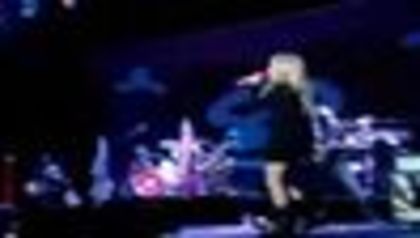 thumb_Avril_Lavigne_-_Hong_Kong_-_202