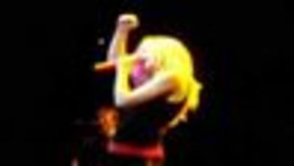 thumb_Avril_Lavigne_-_Hong_Kong_-_228 - Live Performances 2007 Live Performances  August 18 - Hong Kong