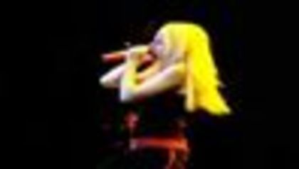 thumb_Avril_Lavigne_-_Hong_Kong_-_232