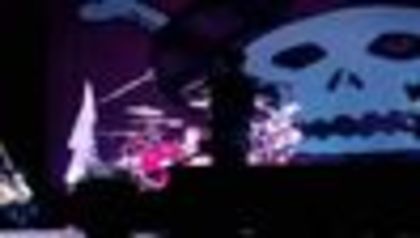 thumb_Avril_Lavigne_-_Hong_Kong_-_252