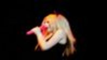 thumb_Avril_Lavigne_-_Hong_Kong_-_261