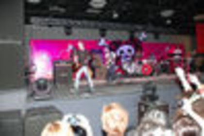 thumb_Avril_Lavigne_-_TBDT_Release_Party_in_Hong_Kong_-_002