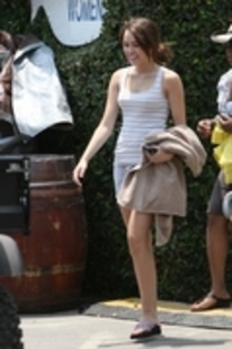 31476433_UEURBZGDW - Super club Miley