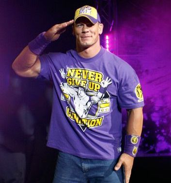 John-Cena-Slautes-The-Universe-of-France[1] - poze john cena 2