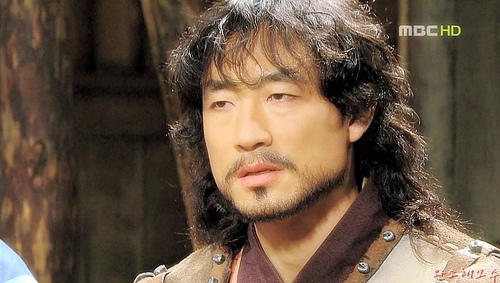 DE CE NU M-A LUAT SI PE MINE ?