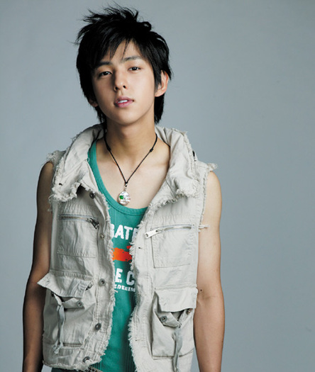   (2) - Kibum