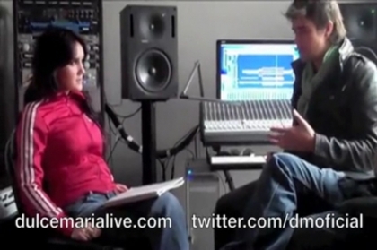 normal_Extranje_005 - Dulce Maria
