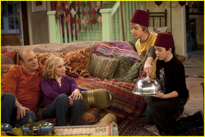 mia-talerico-belly-dancer-02